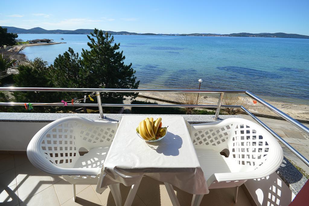 Apartments Danijela 2 Sukošan 部屋 写真