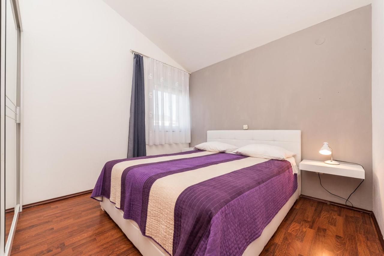Apartments Danijela 2 Sukošan エクステリア 写真
